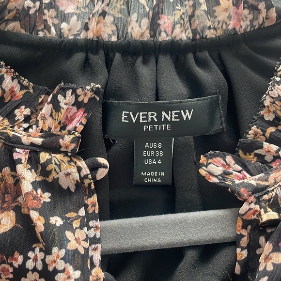 Ever New multi-colour skater dress size 4 petite - Picture 2 of 3